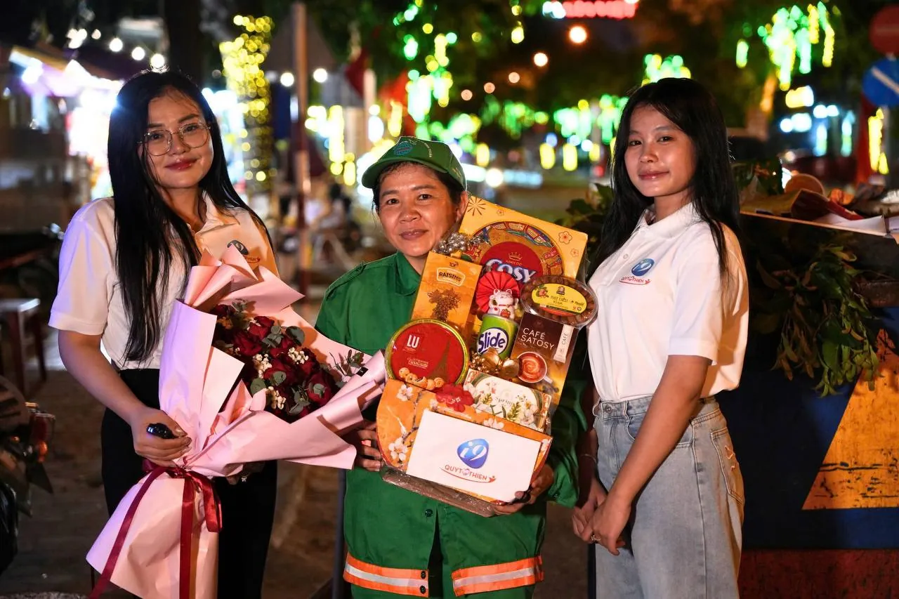 Biểu tượng Hỗ trợ 24/7